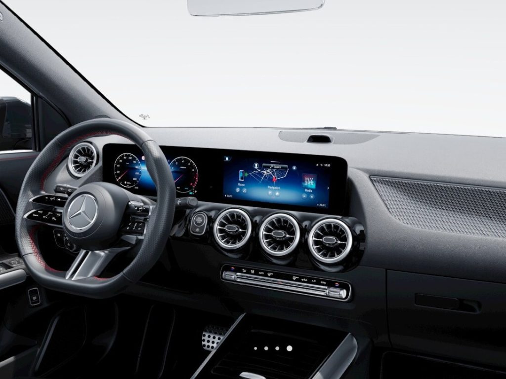 MERCEDES-BENZ GLA 180 Automatic AMG Line Advanced Plus - 8