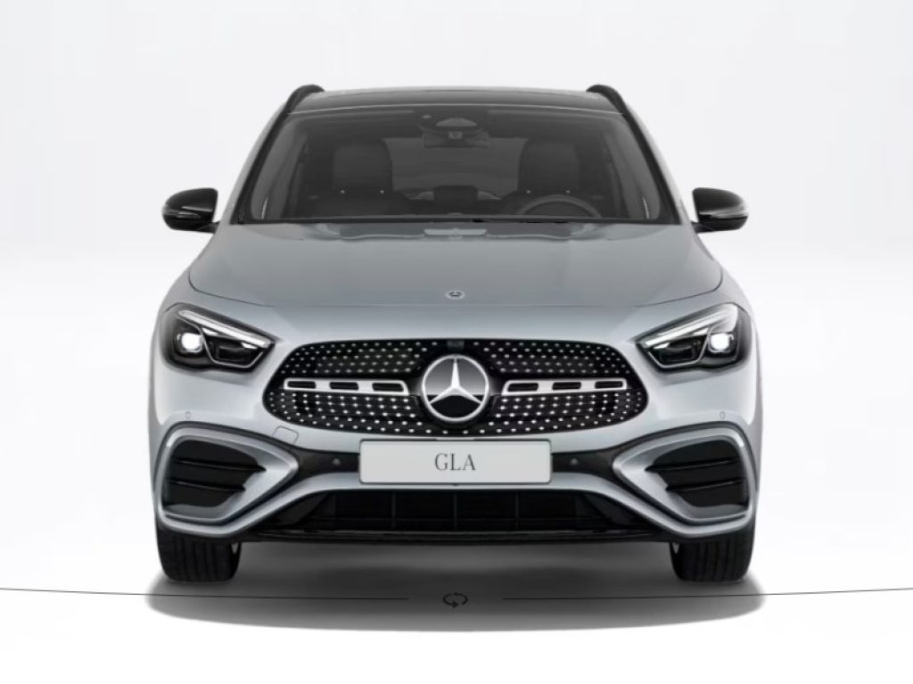 MERCEDES-BENZ GLA 180 Automatic AMG Line Advanced Plus - 3