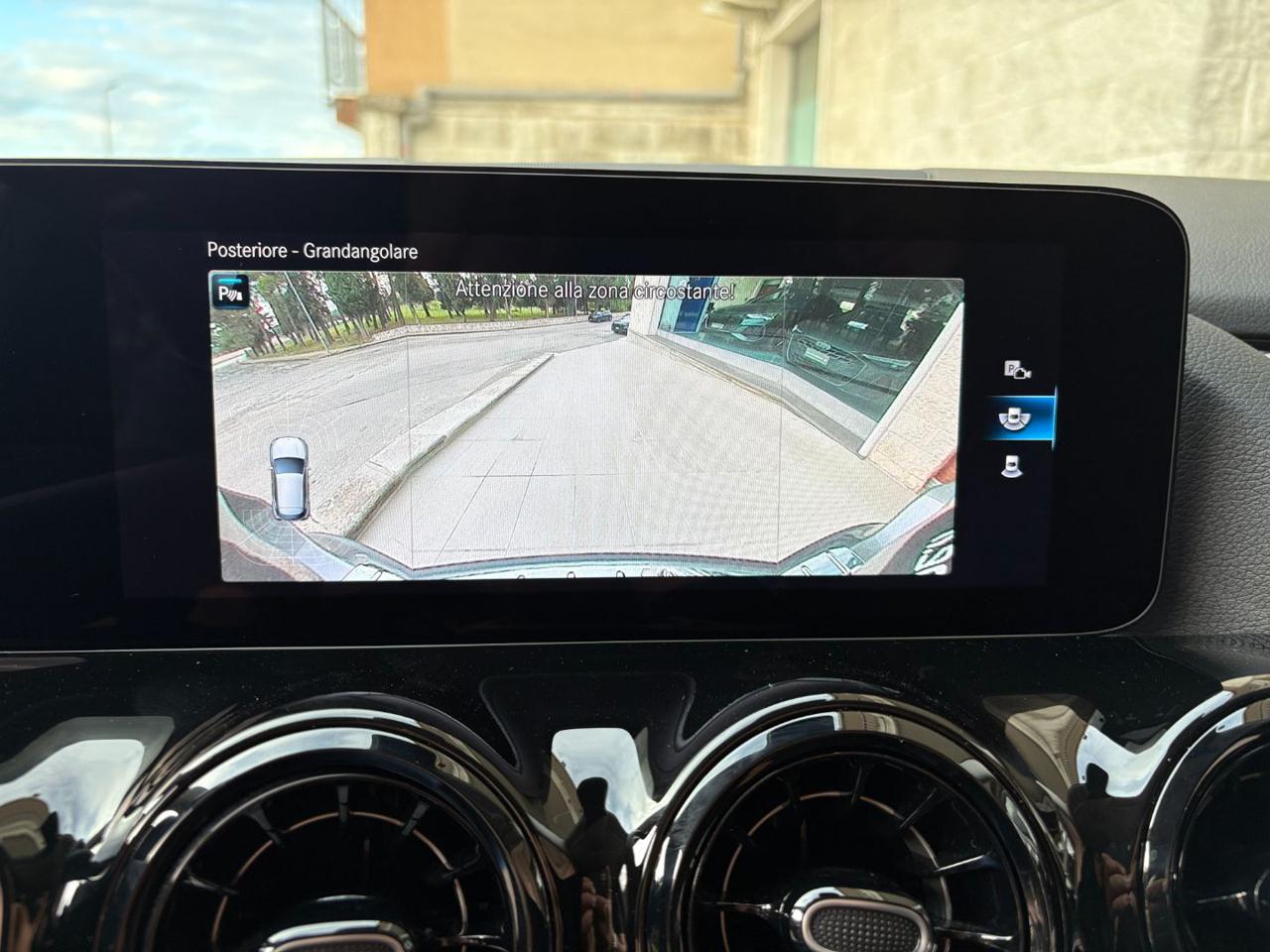 MERCEDES-BENZ GLA 180 d Automatic Business Extra - 14