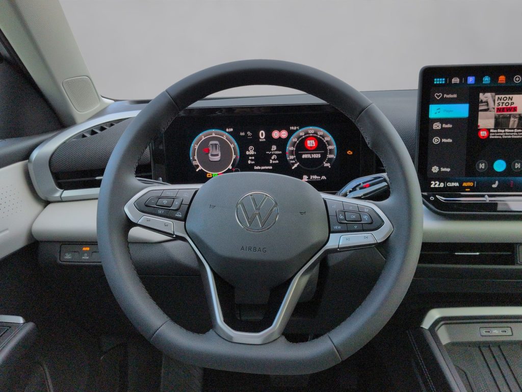 VOLKSWAGEN T-Roc 1.5 etsi style 115cv dsg - 9