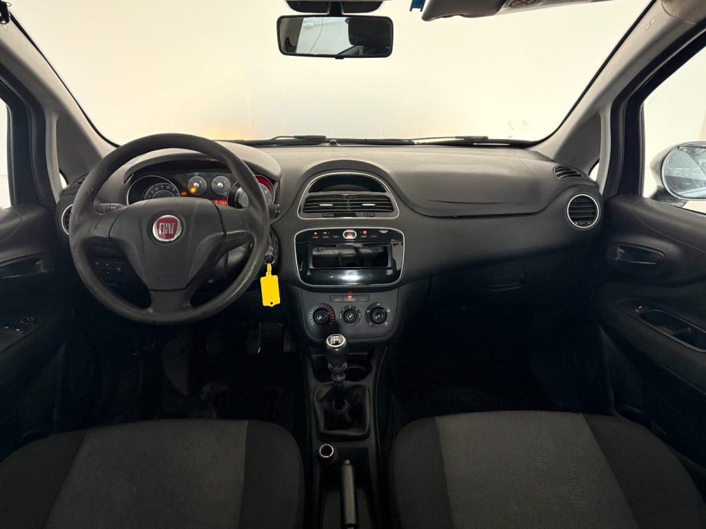 FIAT Punto 1.2 8V 5 porte Lounge - 8