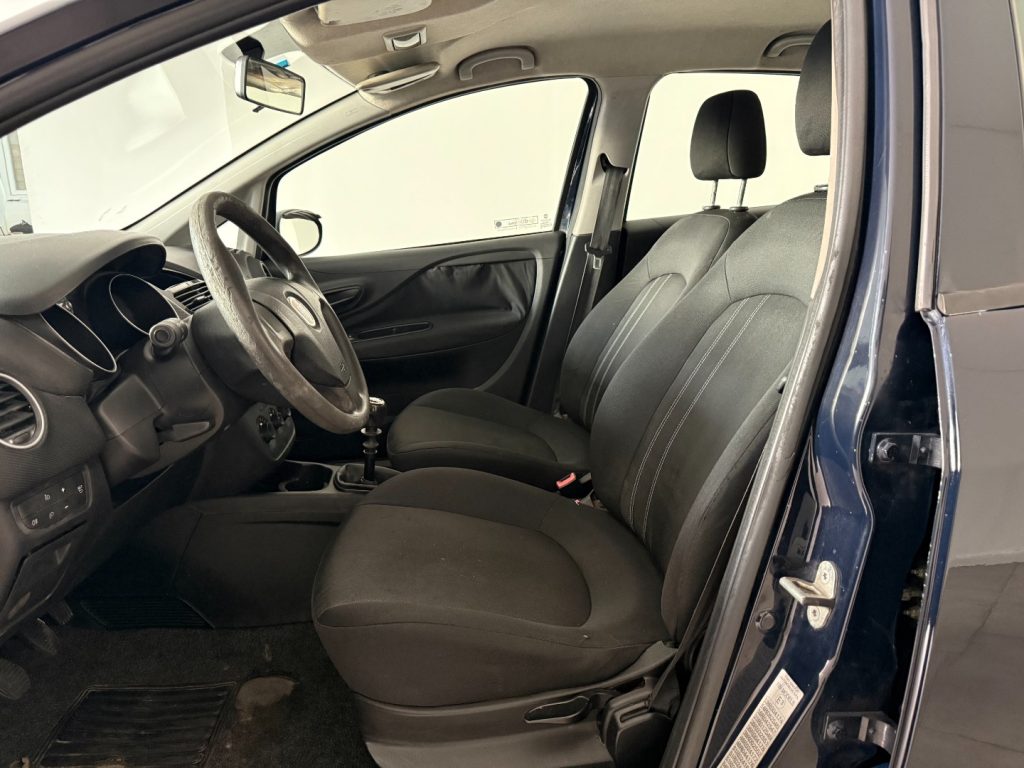 FIAT Punto 1.2 8V 5 porte Lounge - 17