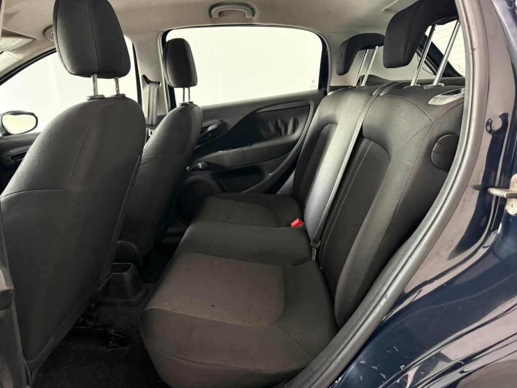 FIAT Punto 1.2 8V 5 porte Lounge - 18