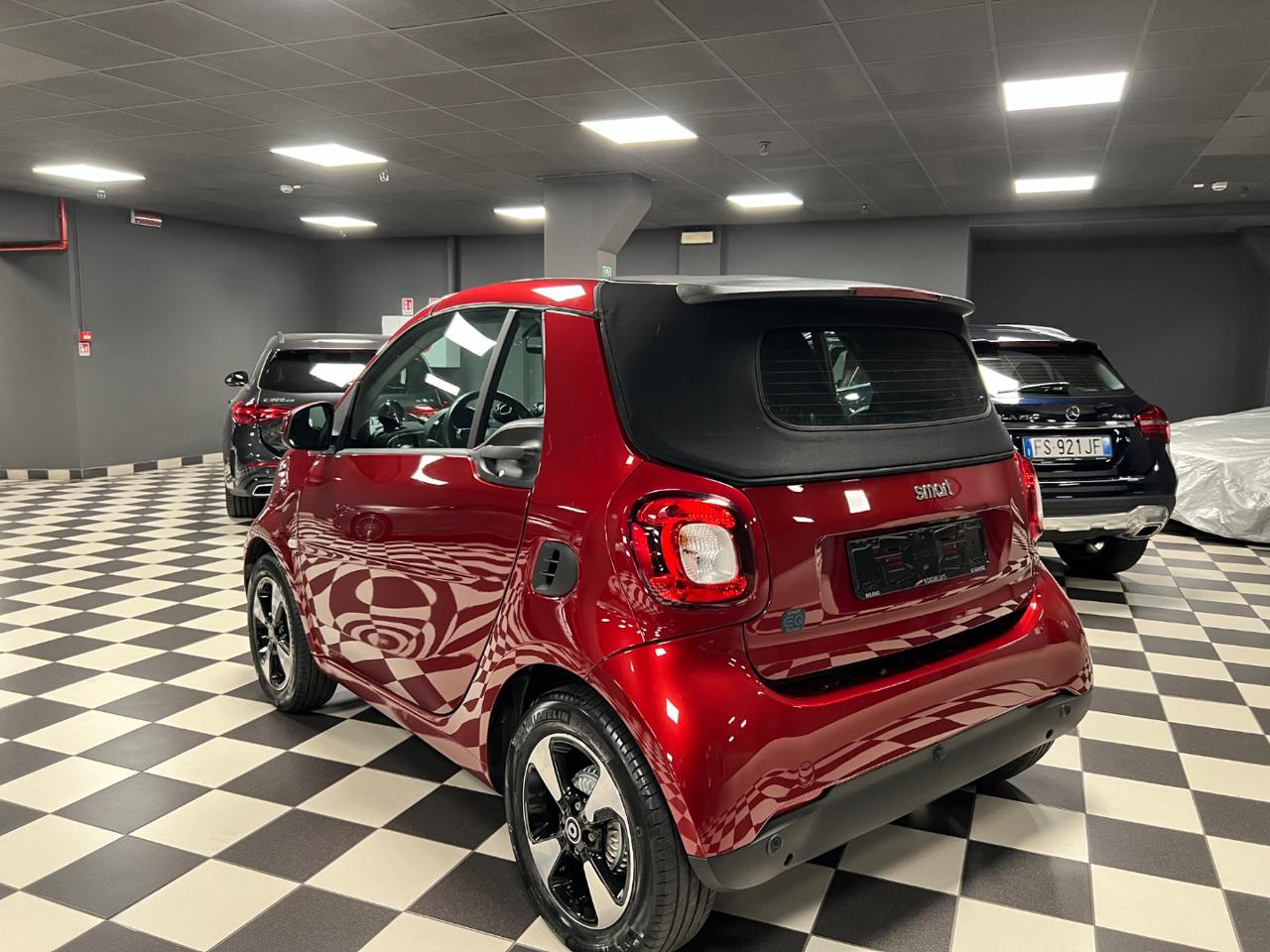 SMART ForTwo EQ cabrio Suitered (22kW) - 3
