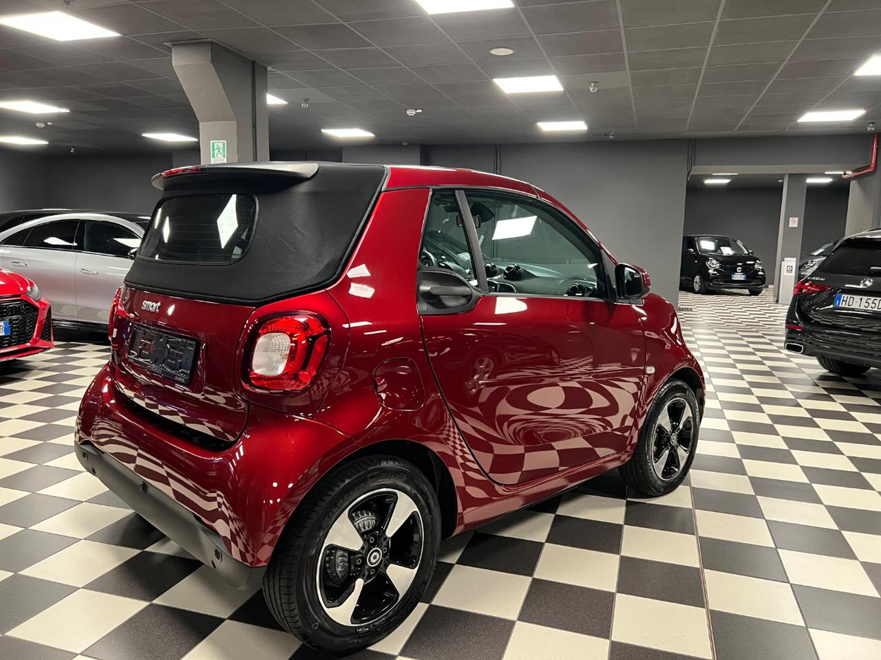 SMART ForTwo EQ cabrio Suitered (22kW) - 4