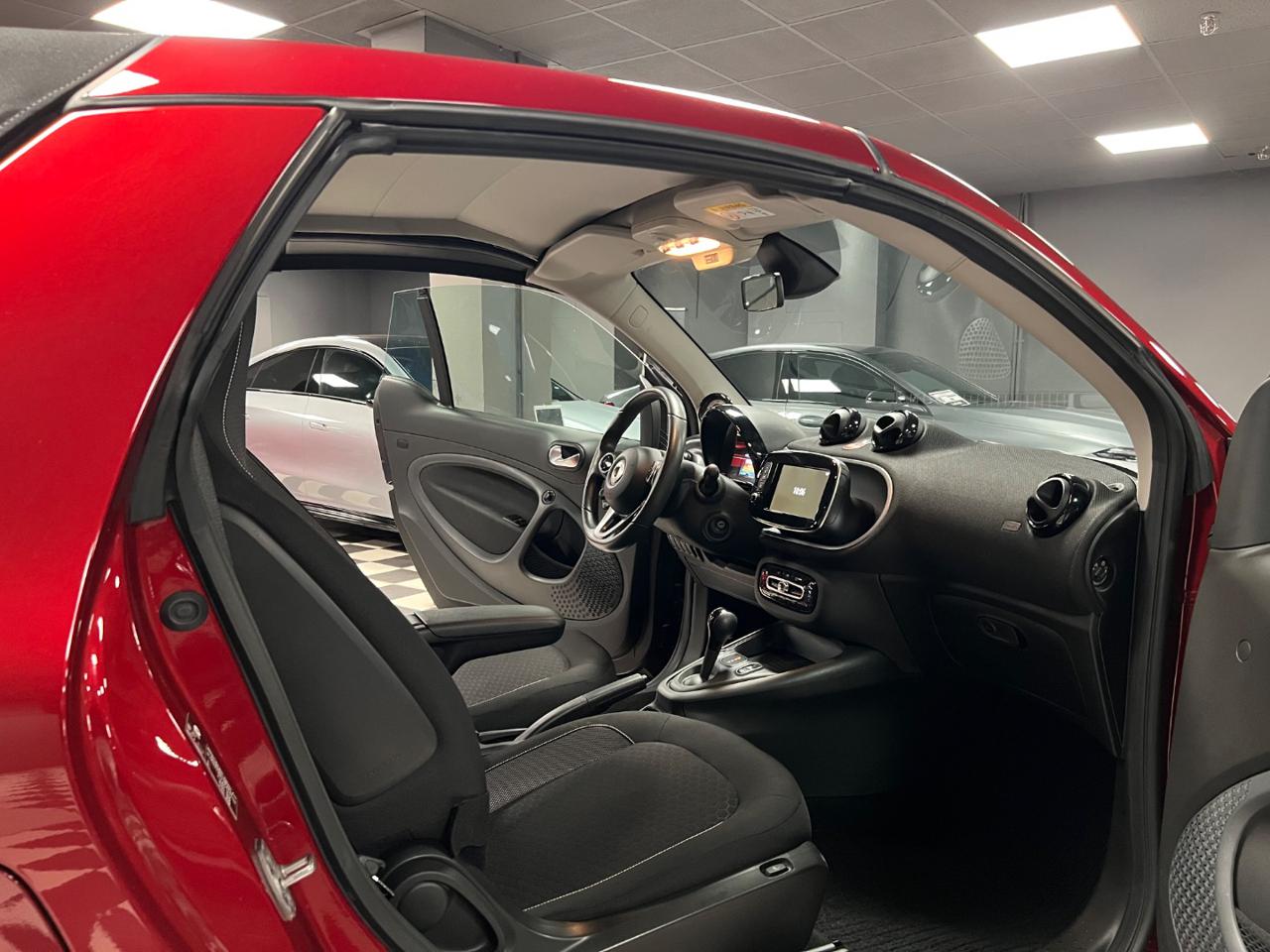 SMART ForTwo EQ cabrio Suitered (22kW) - 9