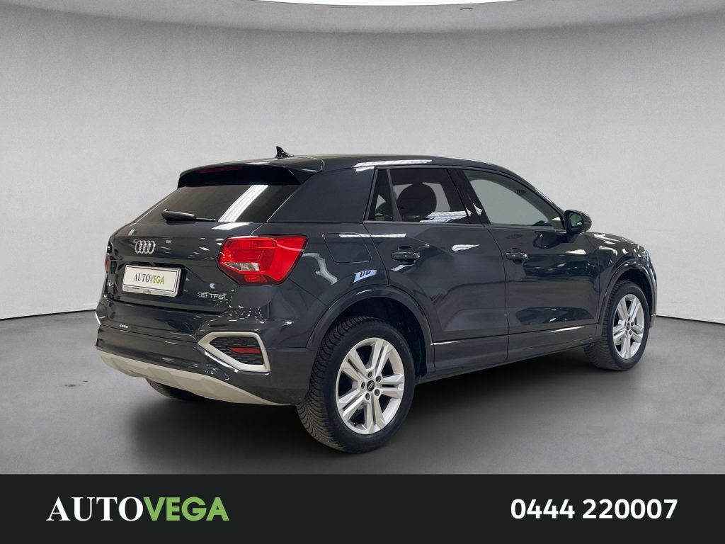 AUDI Q2 35 1.5 tfsi business advanced s-tronic - 4