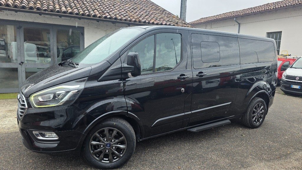 FORD Tourneo Custom 320 2.0 EcoBlue 185CV aut. PL Titanium X 8posti - 3