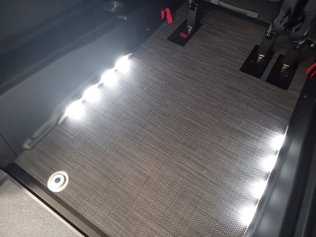 Clicca per ingrandire Caddy - 1.5 TSI 116 CV DSG ALL. FOCACCIA TR. DISABILI