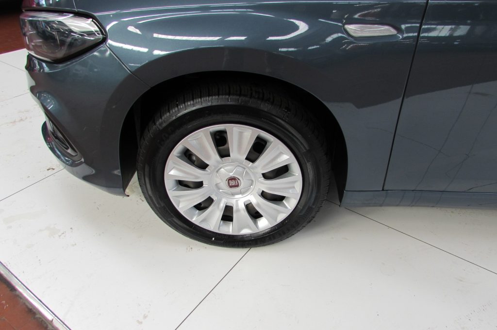 FIAT Tipo 1.5 Hybrid DCT 130cv KMZERO - AUTOMATICA - 6