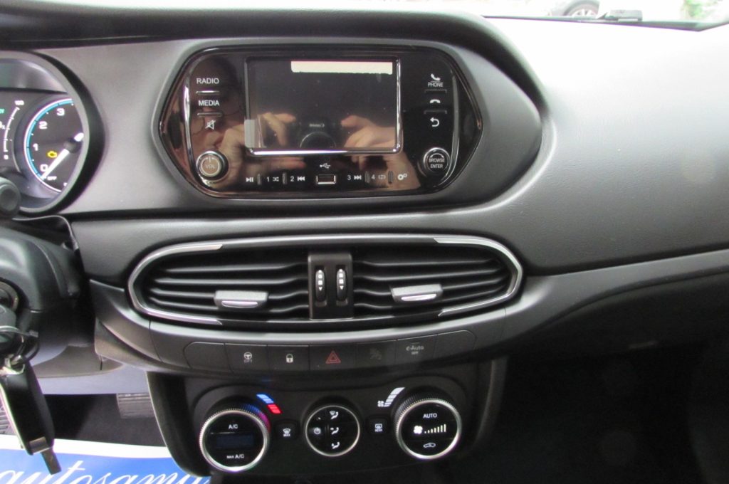 FIAT Tipo 1.5 Hybrid DCT 130cv KMZERO - AUTOMATICA - 10