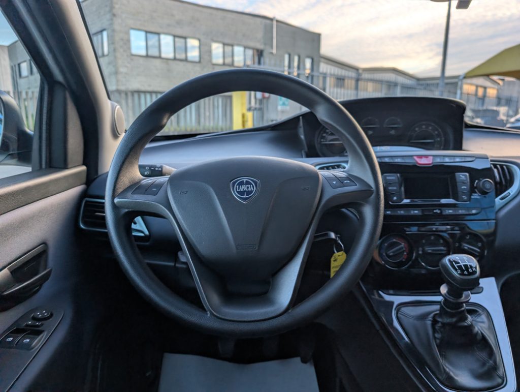 LANCIA Ypsilon 1.0 FireFly 5 porte S&S Hybrid Gold - 11
