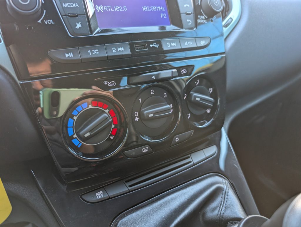 LANCIA Ypsilon 1.0 FireFly 5 porte S&S Hybrid Gold - 12