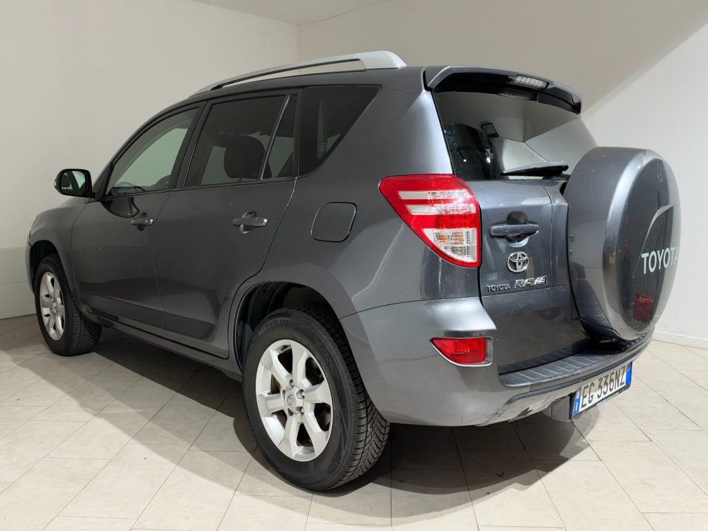 TOYOTA RAV 4 MY23 RAV4 2.2 D-4D 150 CV DPF Exclusive - 5
