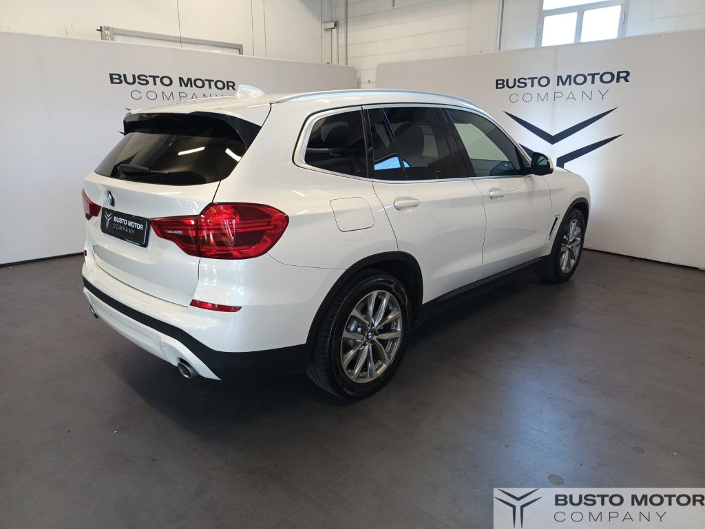 BMW X3 X3 xdrive20i Business Advantage 184cv auto - 4
