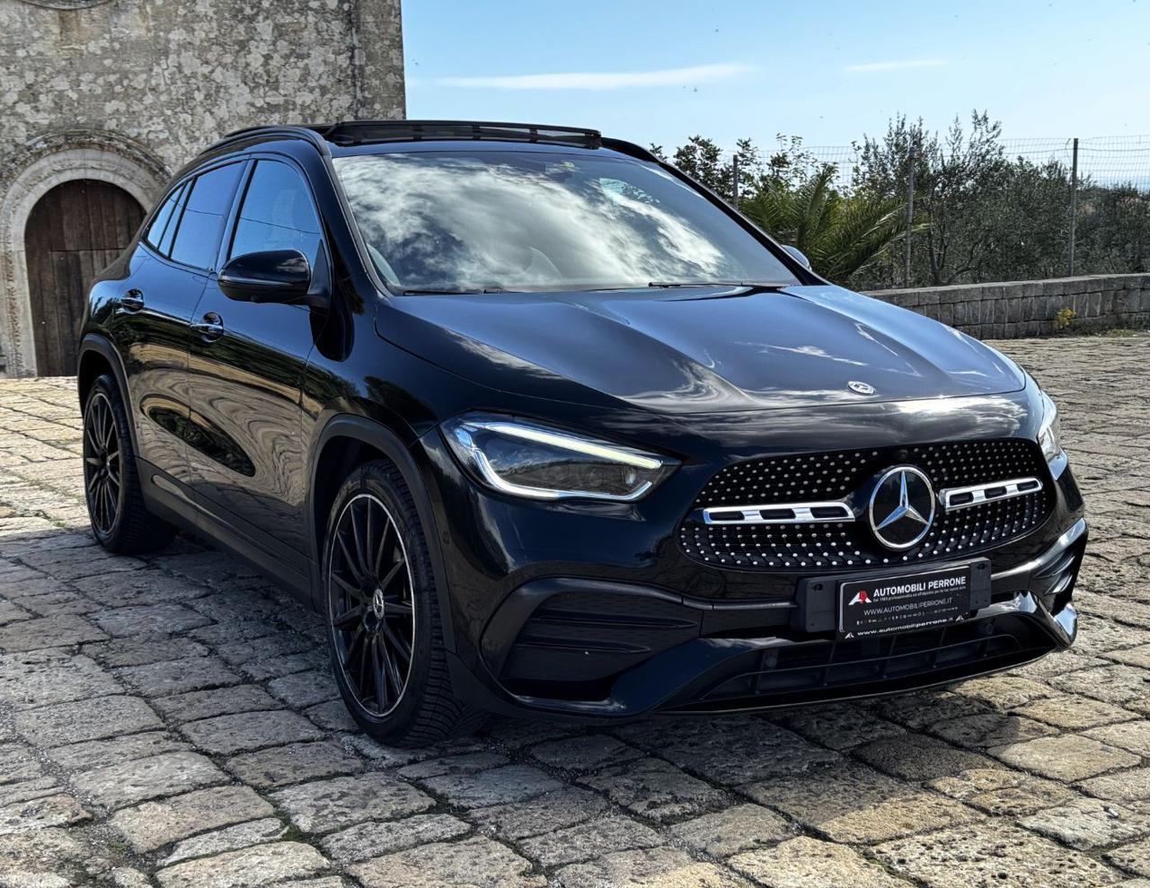 MERCEDES-BENZ GLA 200 d Premium AMG (Night Pack/Tetto Pan./Full Led) - 7