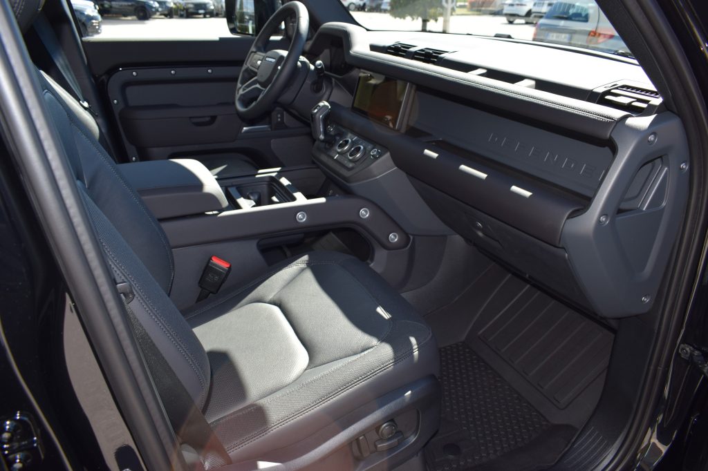 LAND ROVER Defender Defender 110 3.0d i6 mhev X-Dynamic SE awd 200cv a - 10