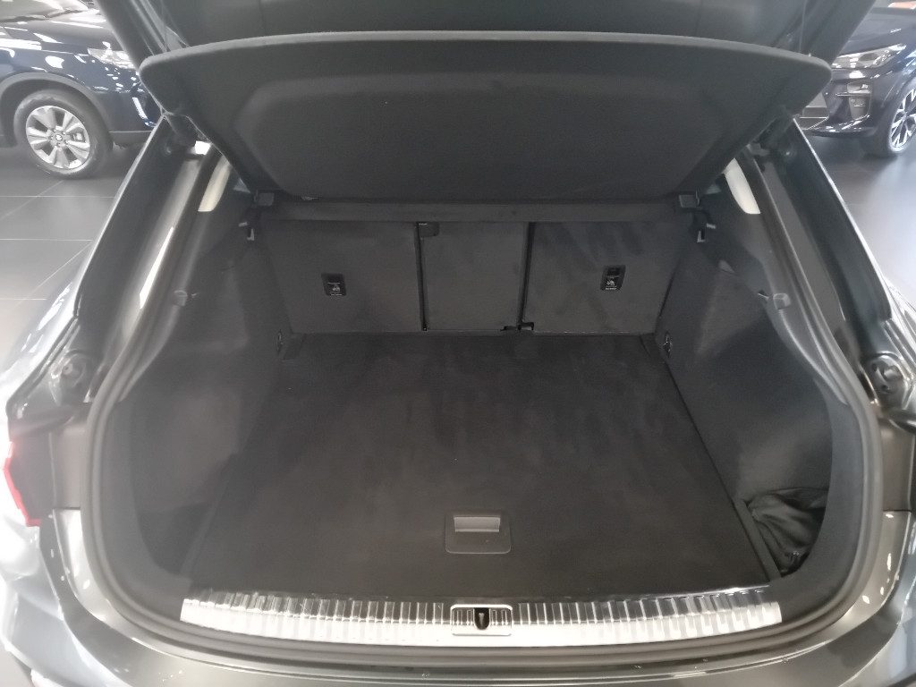 Clicca per ingrandire Q3 - SPB 35 TDI S tronic S line edition PELLE NERA