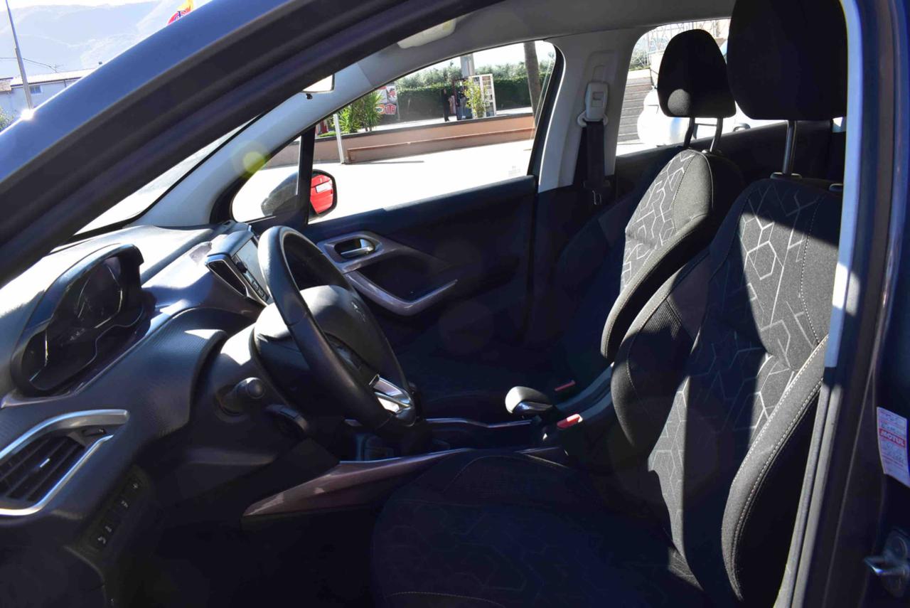 PEUGEOT 2008 1° serie PureTech 82 Allure - 9