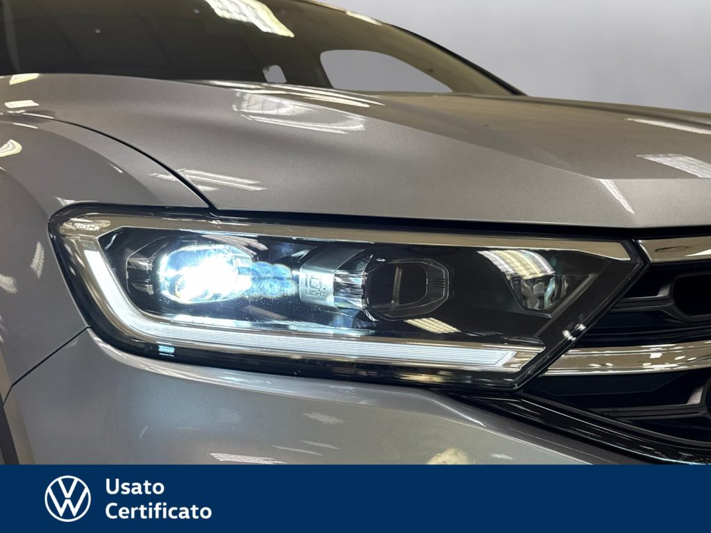 VOLKSWAGEN T-Roc 1.5 tsi style dsg - 19