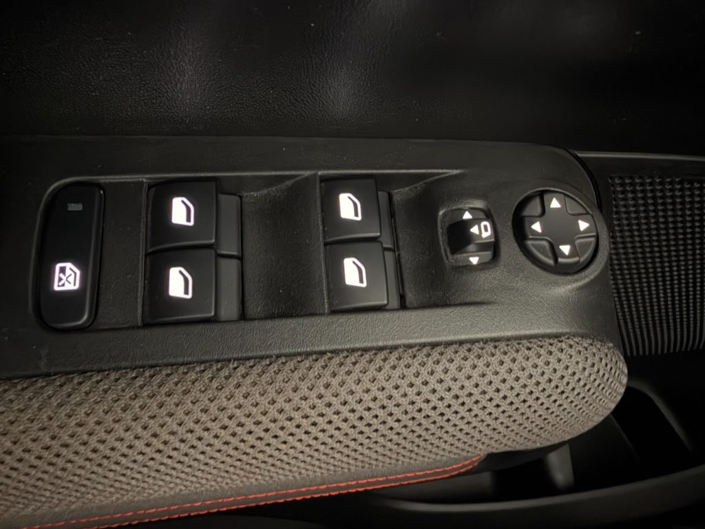 CITROEN C3 Aircross PureTech 130 S&S EAT6 Shine Pack - 25