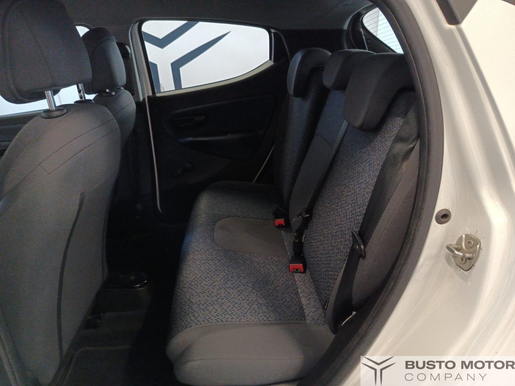 LANCIA Ypsilon Ypsilon 1.0 firefly hybrid Gold s&s 70cv 5p.ti - 9