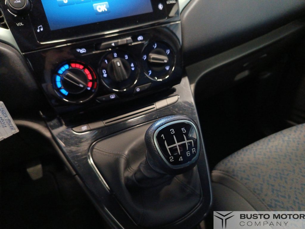 LANCIA Ypsilon Ypsilon 1.0 firefly hybrid Gold s&s 70cv 5p.ti - 13