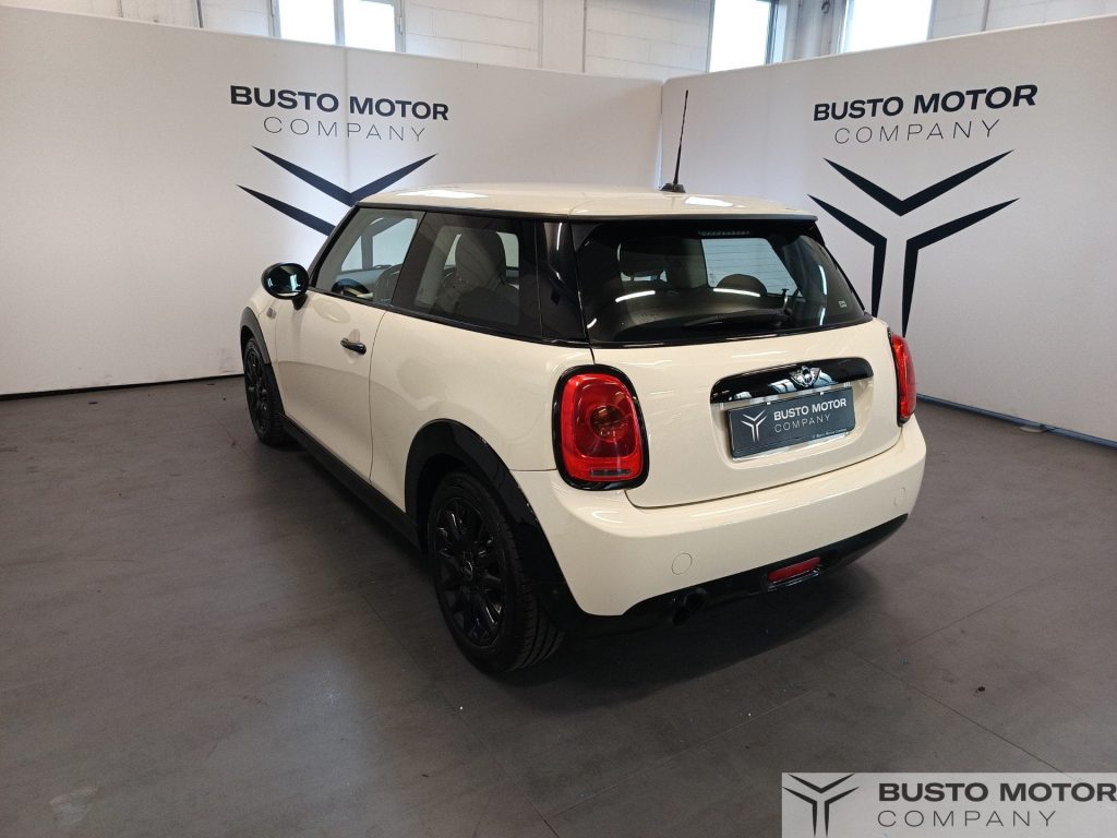 MINI One Mini 1.2 One 75cv 3p - 6