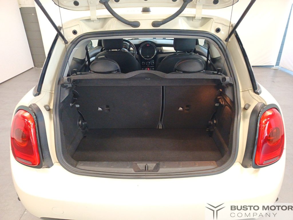 MINI One Mini 1.2 One 75cv 3p - 10