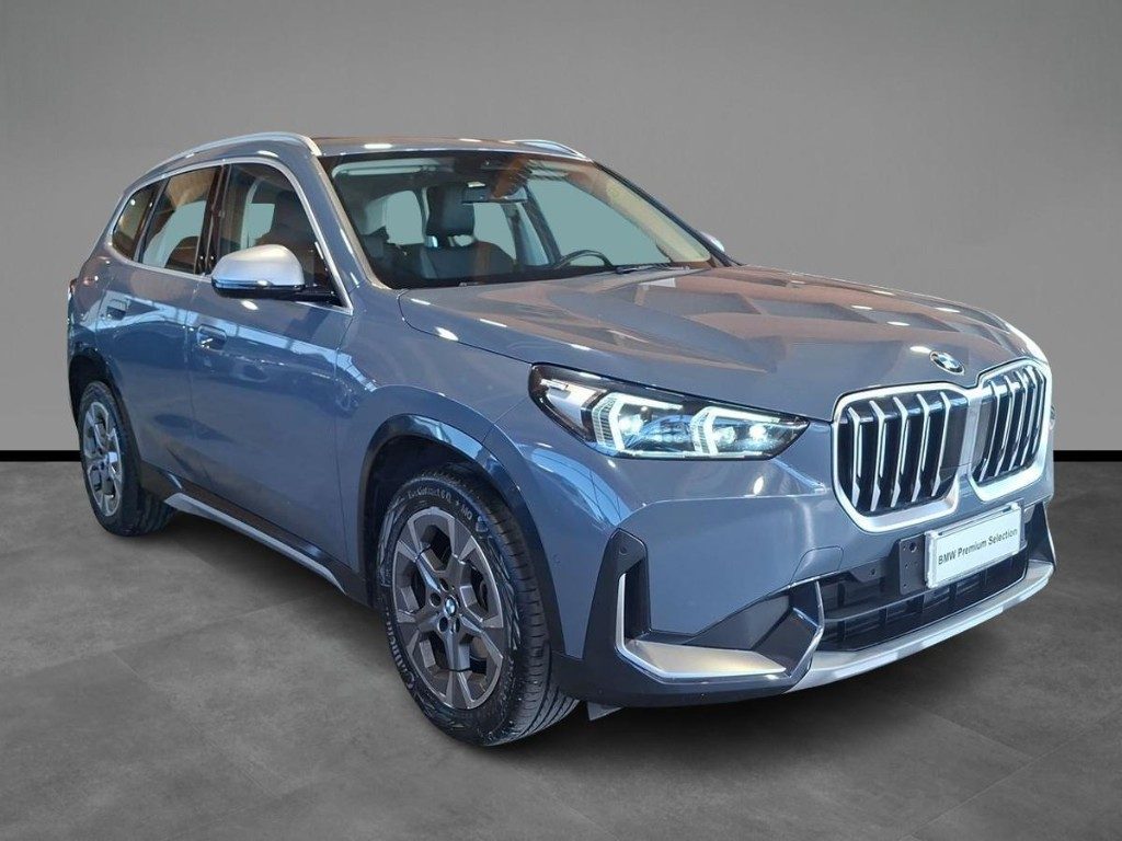 BMW X1 sDrive 18d xLine Aut. + Tetto apr. - 16