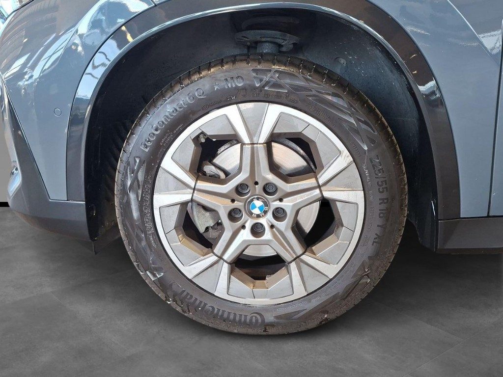 BMW X1 sDrive 18d xLine Aut. + Tetto apr. - 5