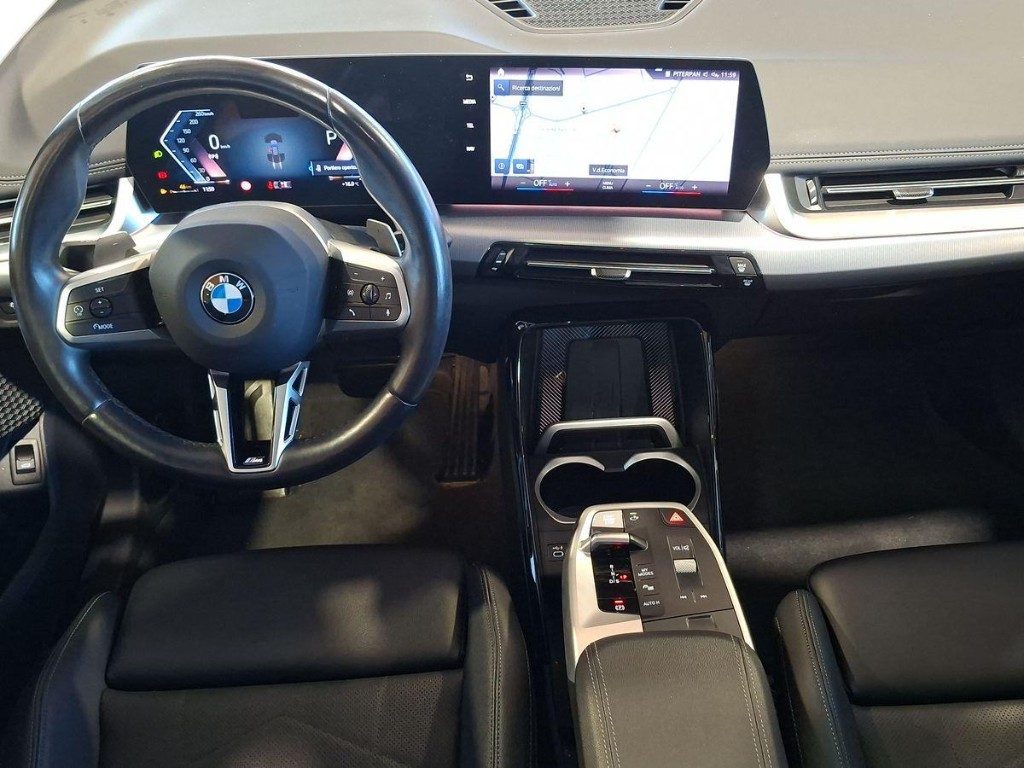 BMW X1 sDrive 18d xLine Aut. + Tetto apr. - 9