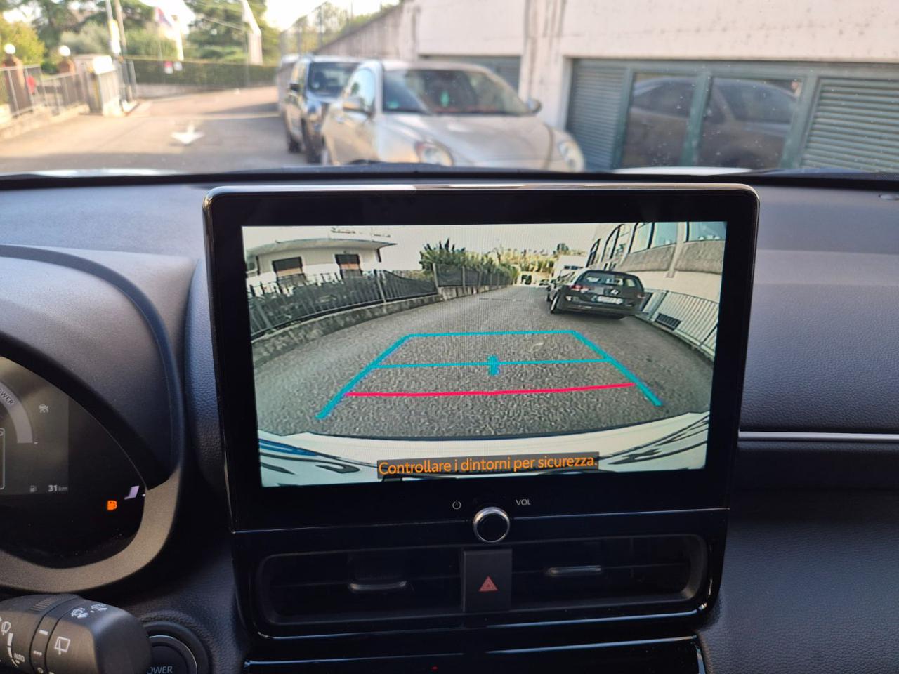 TOYOTA Yaris Cross 1.5 Hybrid 5p. E-CVT Trend - 17