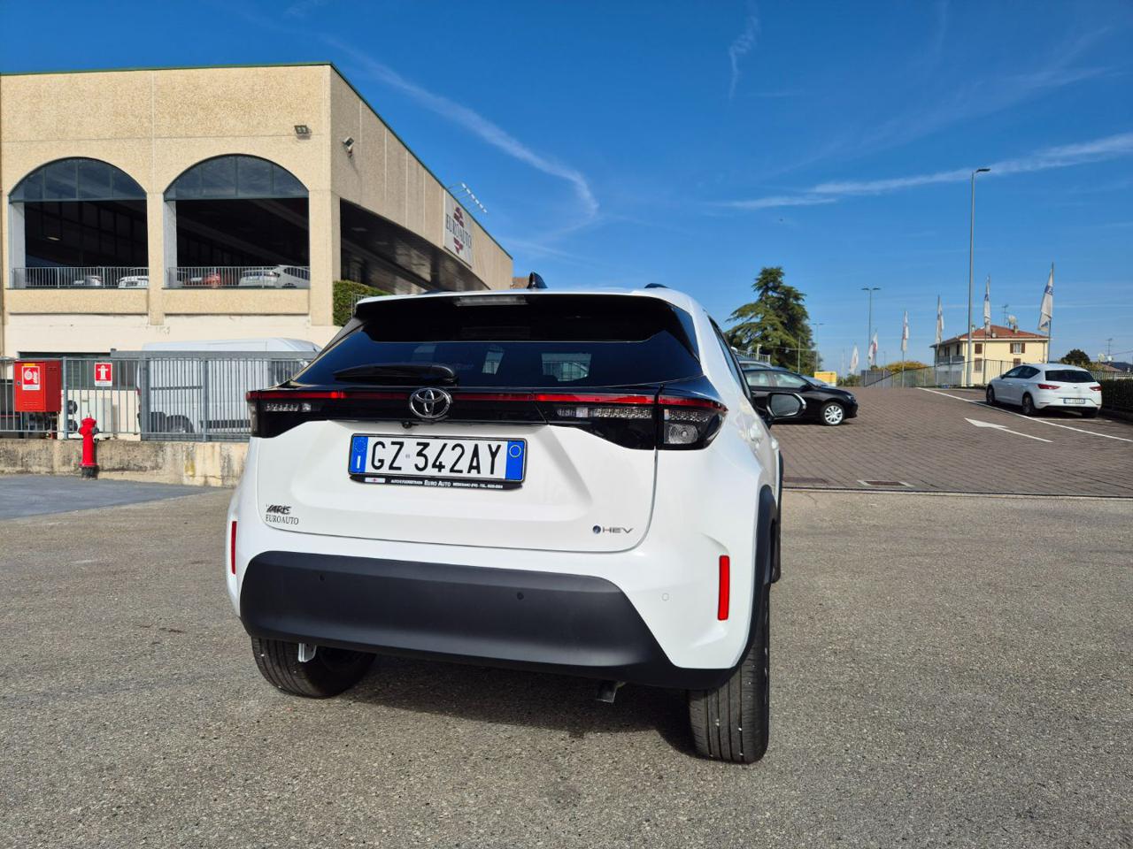 TOYOTA Yaris Cross 1.5 Hybrid 5p. E-CVT Trend - 7