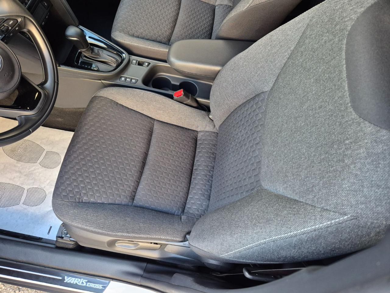 TOYOTA Yaris Cross 1.5 Hybrid 5p. E-CVT Trend - 11
