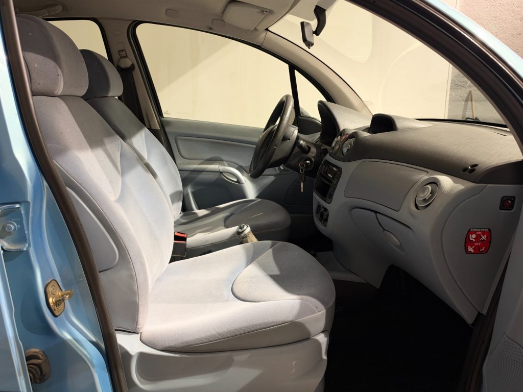 CITROEN C3 1.1 D&G - 10