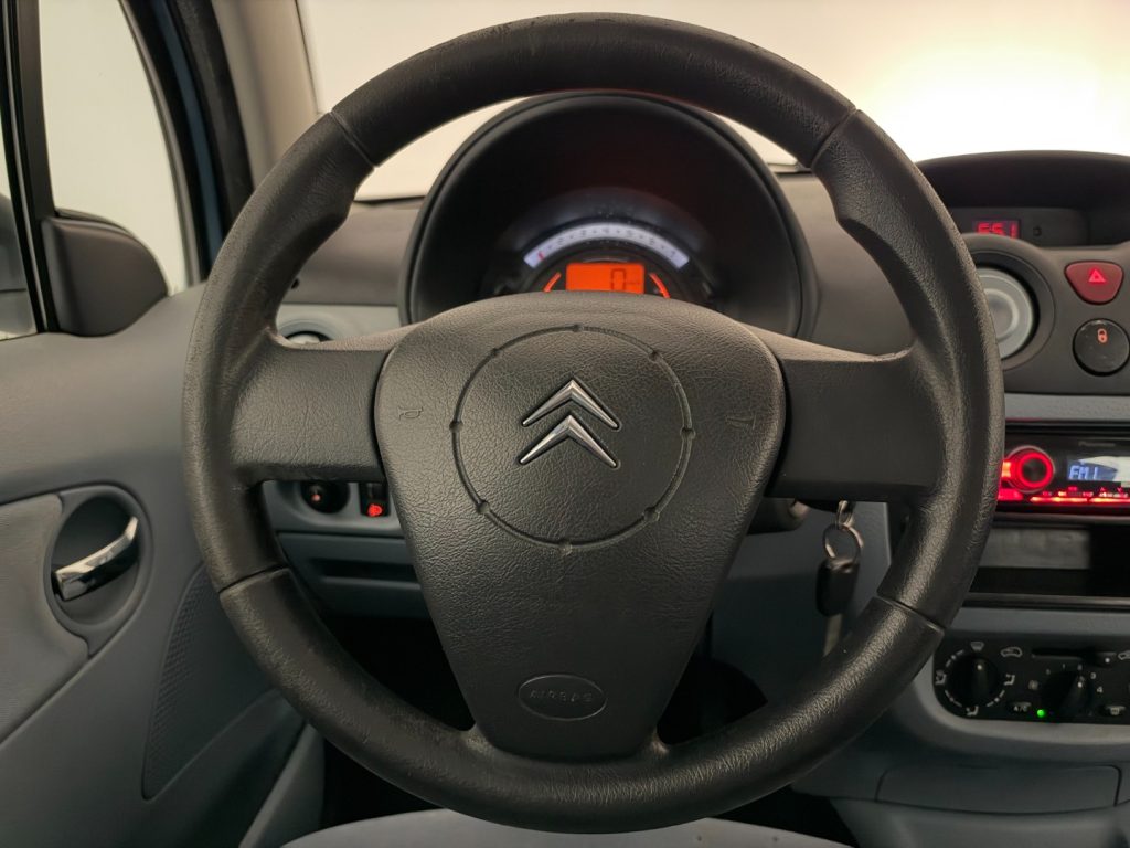 CITROEN C3 1.1 D&G - 13
