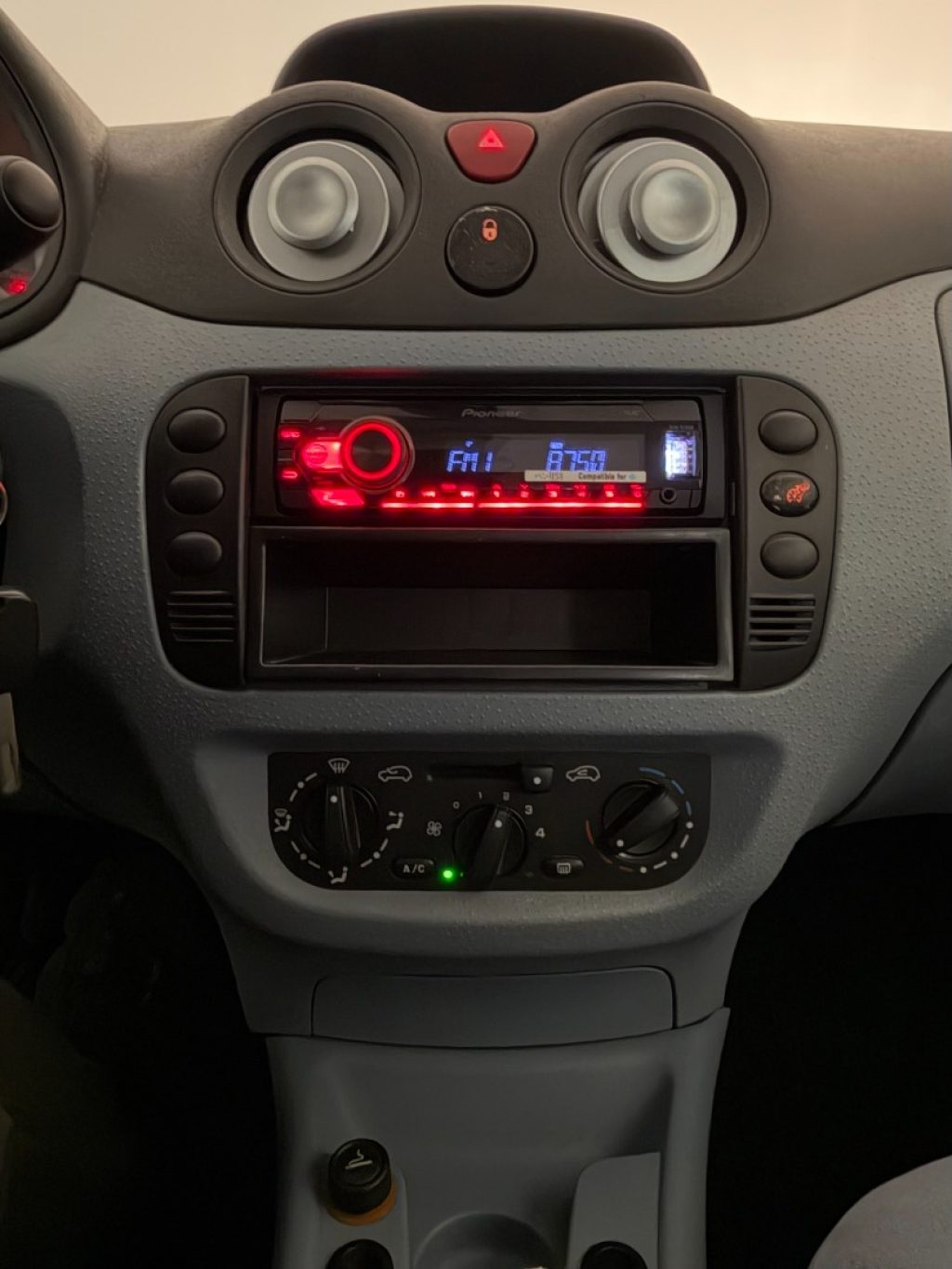 CITROEN C3 1.1 D&G - 15