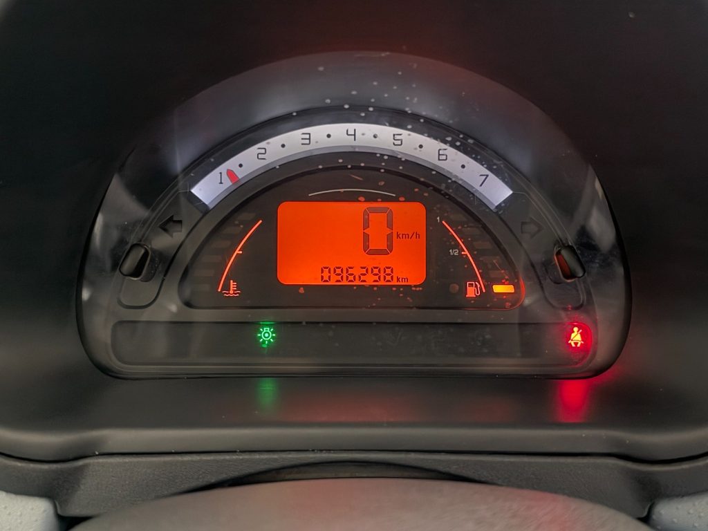 CITROEN C3 1.1 D&G - 17