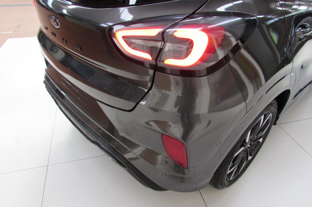 FORD Puma 1.0 EcoBoost Hybrid 125 CV S&S ST-Line X - 16
