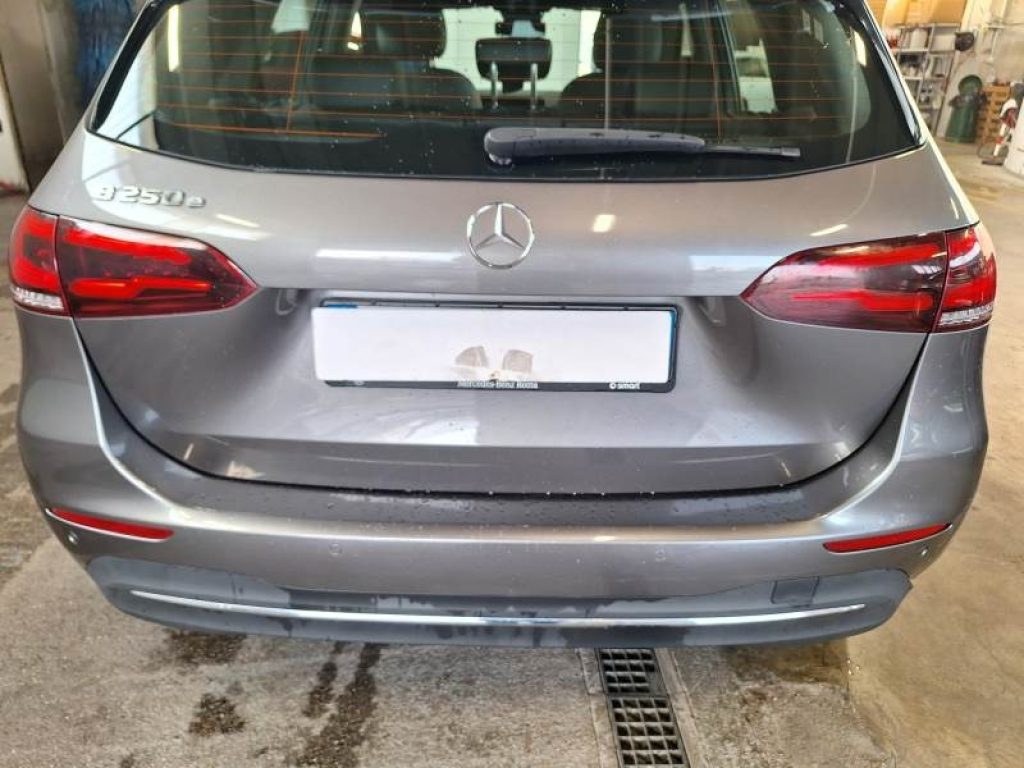MERCEDES-BENZ B 250 e hybrid EQ Business Extra - 13