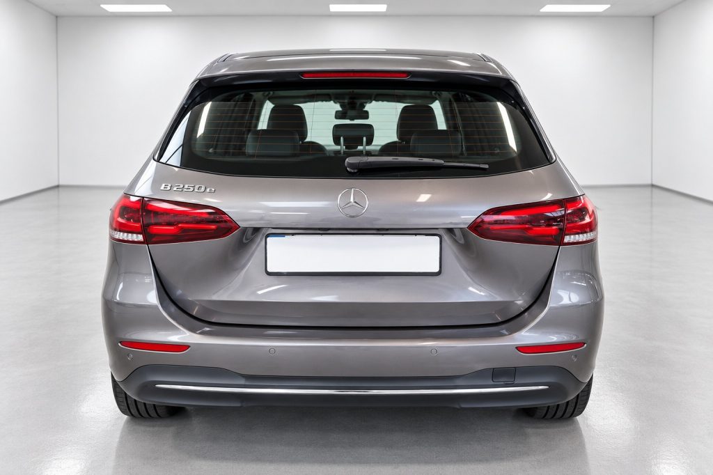 MERCEDES-BENZ B 250 e hybrid EQ Business Extra Plug in - 4