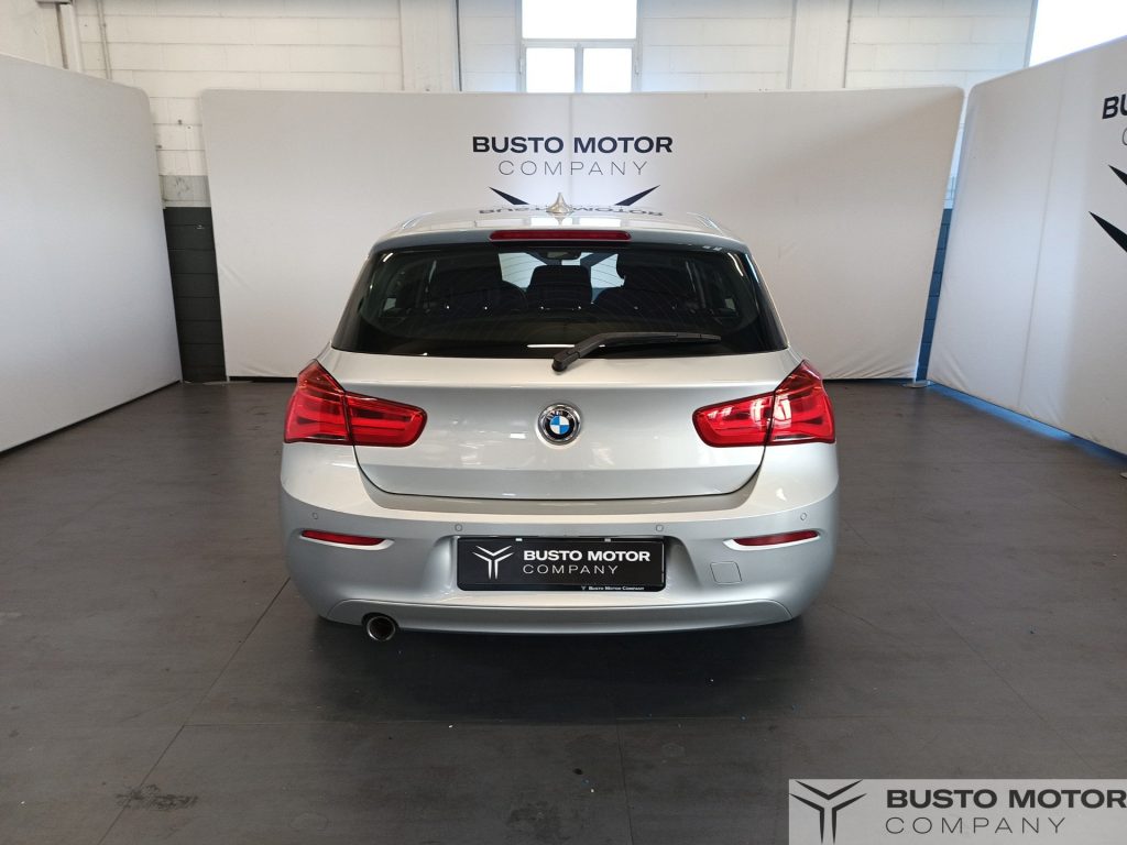 BMW 118 118i Advantage 5p - 5