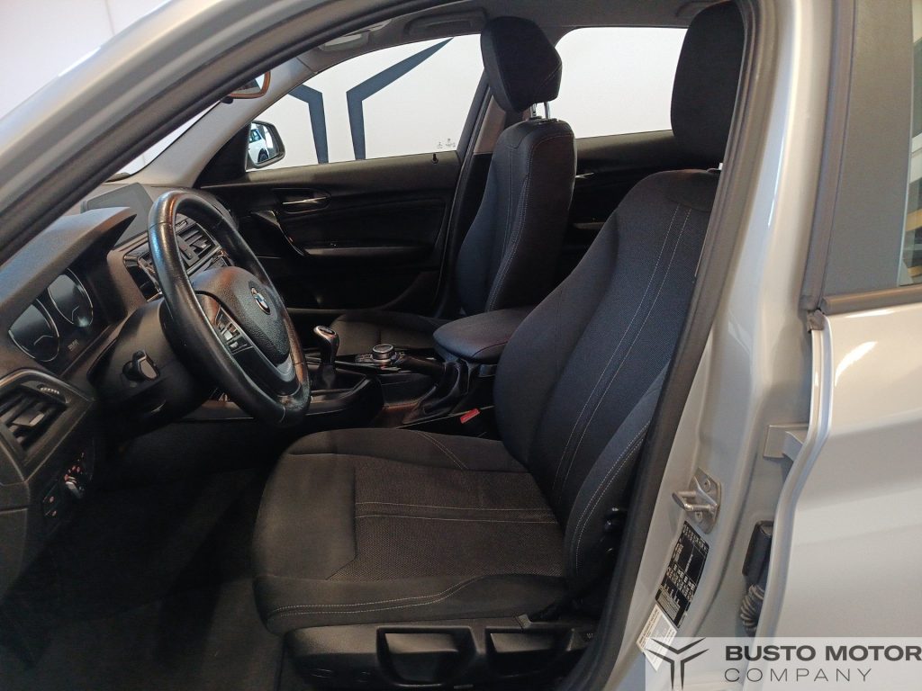 BMW 118 118i Advantage 5p - 8