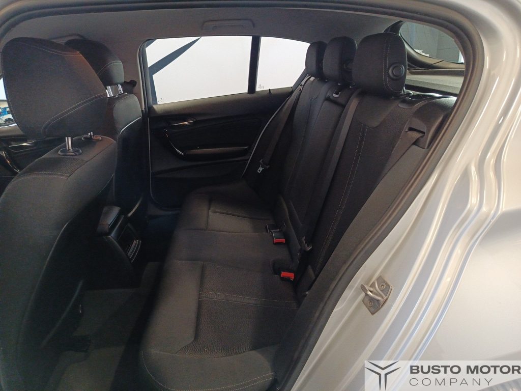 BMW 118 118i Advantage 5p - 9