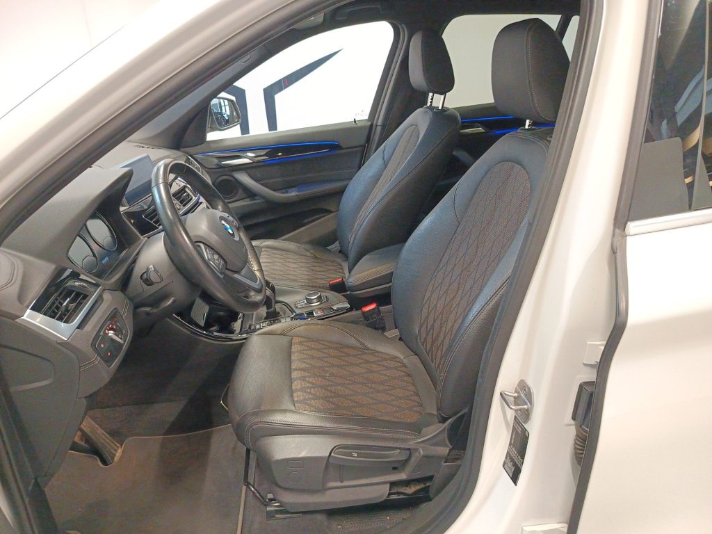 BMW X1 X1 sdrive18d Business Advantage auto - 8