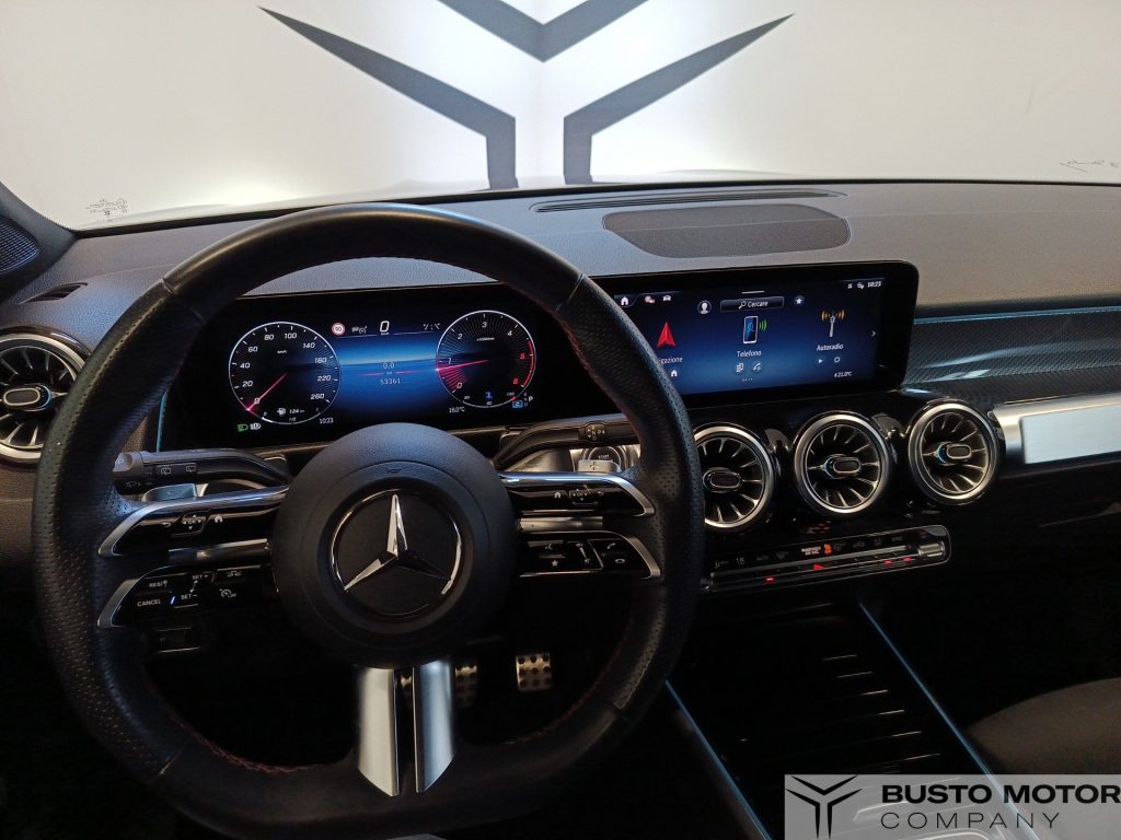 MERCEDES-BENZ GLB 200 GLB 200 d AMG Line Premium 4matic auto - 11