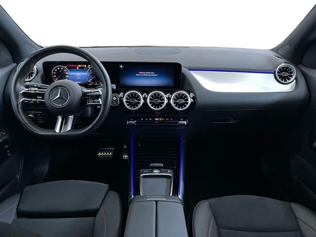 MERCEDES-BENZ GLA 180 d Automatic AMG Line Advanced Plus - 9