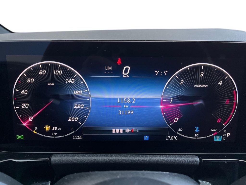 MERCEDES-BENZ GLA 180 d Automatic AMG Line Advanced Plus - 8