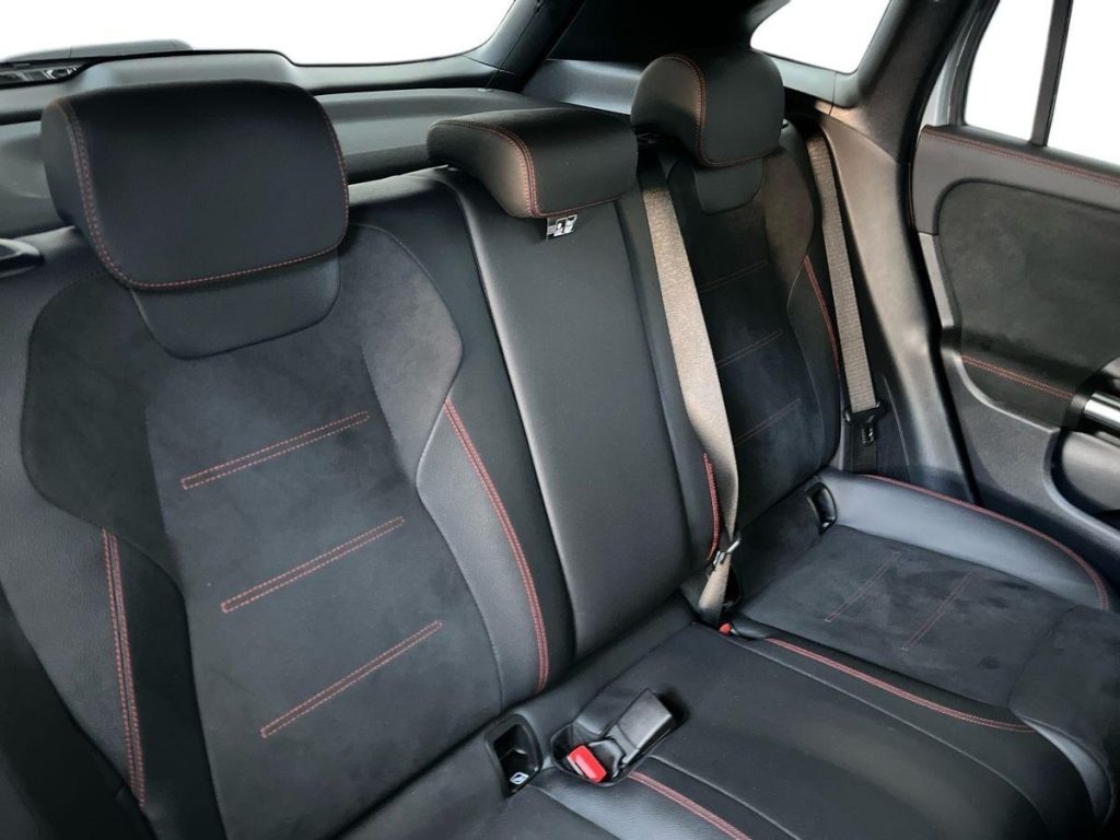MERCEDES-BENZ GLA 180 d Automatic AMG Line Advanced Plus - 15